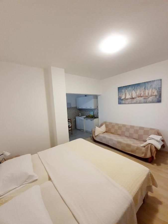 스타리그라드 파클레니차 Apartamani Katarina Vl.Ilija Jusup 아파트 외부 사진