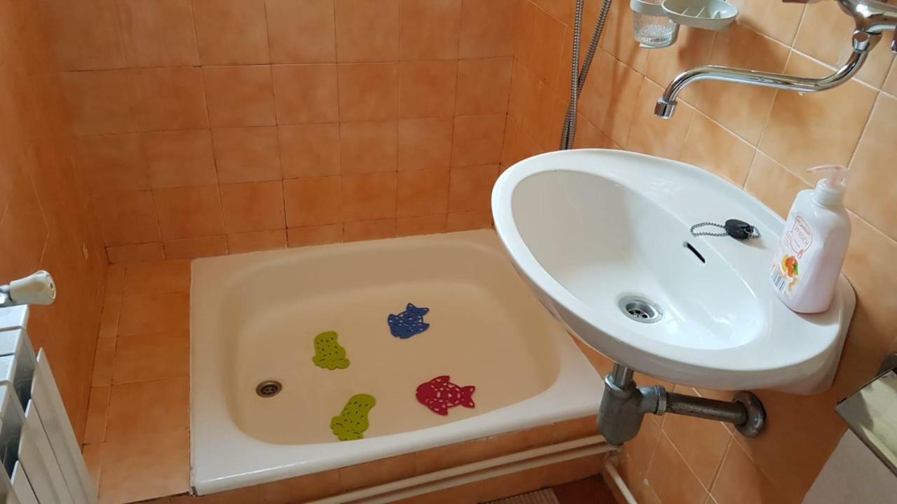 스타리그라드 파클레니차 Apartamani Katarina Vl.Ilija Jusup 아파트 외부 사진